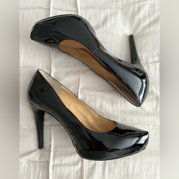 Arnold Churgin Black Patent Leather Pumps – Size 7 1/2 - Picture 1 of 4